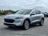 Used 2021 Ford Escape Titanium image 3