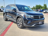 Certified 2023 Volkswagen Taos SE image 4