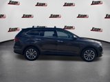 Used 2017 Hyundai Santa Fe SE image 2