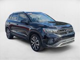 Used 2022 Volkswagen Taos SE image 3