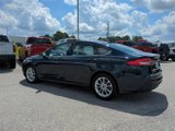 Used 2020 Ford Fusion SE image 4