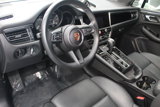 Certified 2024 Porsche Macan image 4