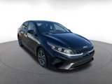 Used 2024 Kia Forte LXS image 3