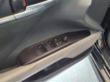 Used 2022 Toyota Camry SE image 5
