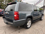 Used 2009 Chevrolet Suburban LTZ image 6