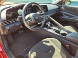 Used 2023 Hyundai Elantra SEL w/ Convenience Package image 2