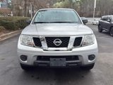 Used 2019 Nissan Frontier SV image 2