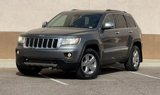 Used 2013 Jeep Grand Cherokee Limited w/ Luxury Group II image 2