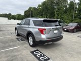 Used 2021 Ford Explorer XLT w/ Equipment Group 202A image 5