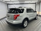 Used 2014 Ford Explorer XLT w/ Equipment Group 202A image 5