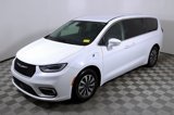 Used 2022 Chrysler Pacifica Touring-L image 3