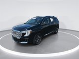 Used 2023 GMC Terrain Denali w/ Black Diamond Edition image 4