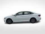 Used 2020 Volkswagen Jetta SE w/ SE Cold Weather Package image 2