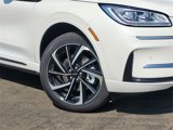 New 2025 Lincoln Corsair Grand Touring image 2