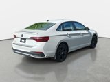 Certified 2024 Volkswagen Jetta SE w/ Panoramic Sunroof Package image 3