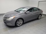 Used 2013 Hyundai Sonata SE image 2