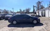Used 2011 Toyota Camry LE image 3