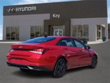 Certified 2021 Hyundai Elantra SEL w/ Convenience Package image 3