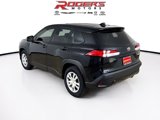 Certified 2022 Toyota Corolla Cross L image 5