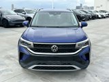 Used 2022 Volkswagen Taos SE image 3