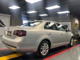 Used 2010 Volkswagen Jetta TDI image 6