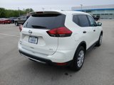 Used 2017 Nissan Rogue S image 5
