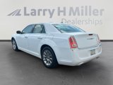 Used 2012 Chrysler 300 C image 3