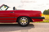 Used 1986 Mercedes-Benz 560 SL image 5