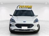 Used 2020 Ford Escape SE image 2