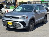 New 2025 Volkswagen Taos SE image 2