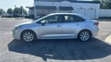 Used 2023 Toyota Corolla LE image 2