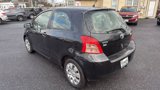 Used 2008 Toyota Yaris 2-Door Hatchback image 2