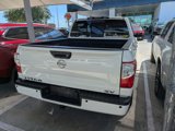 Used 2018 Nissan Titan SV image 4
