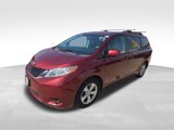 Used 2012 Toyota Sienna LE image 3