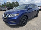 Used 2020 Nissan Rogue SV image 3