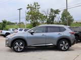 Used 2021 Nissan Rogue Platinum image 4