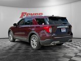 Certified 2022 Ford Explorer Limited w/ Equipment Group 301A image 3