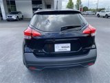 Used 2018 Nissan Kicks SV image 4