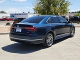 Used 2019 Volkswagen Passat 2.0T SE R-Line image 3