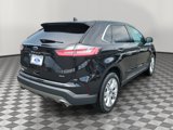 Certified 2022 Ford Edge Titanium image 3