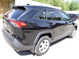 Used 2022 Toyota RAV4 LE image 3