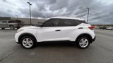Used 2019 Nissan Kicks S image 4