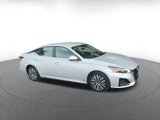 Used 2023 Nissan Altima 2.5 SV image 2