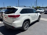 Used 2017 Toyota Highlander XLE image 6