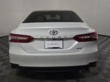 Used 2018 Toyota Camry XLE image 6