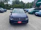 Used 2021 Volkswagen Tiguan SE w/ Panoramic Sunroof Package image 2