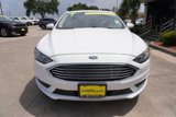 Used 2017 Ford Fusion SE image 2