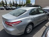 Used 2018 Toyota Camry LE image 2