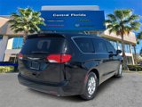 New 2025 Chrysler Voyager LX image 5