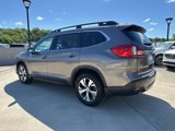 Used 2022 Subaru Ascent Premium w/ Convenience Package image 5